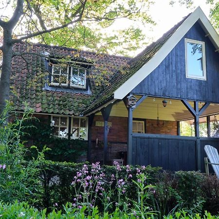 Loosan Lodges Gastenhuis Reutum Kültér fotó