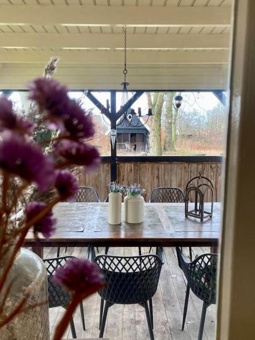 Loosan Lodges Gastenhuis Reutum Kültér fotó