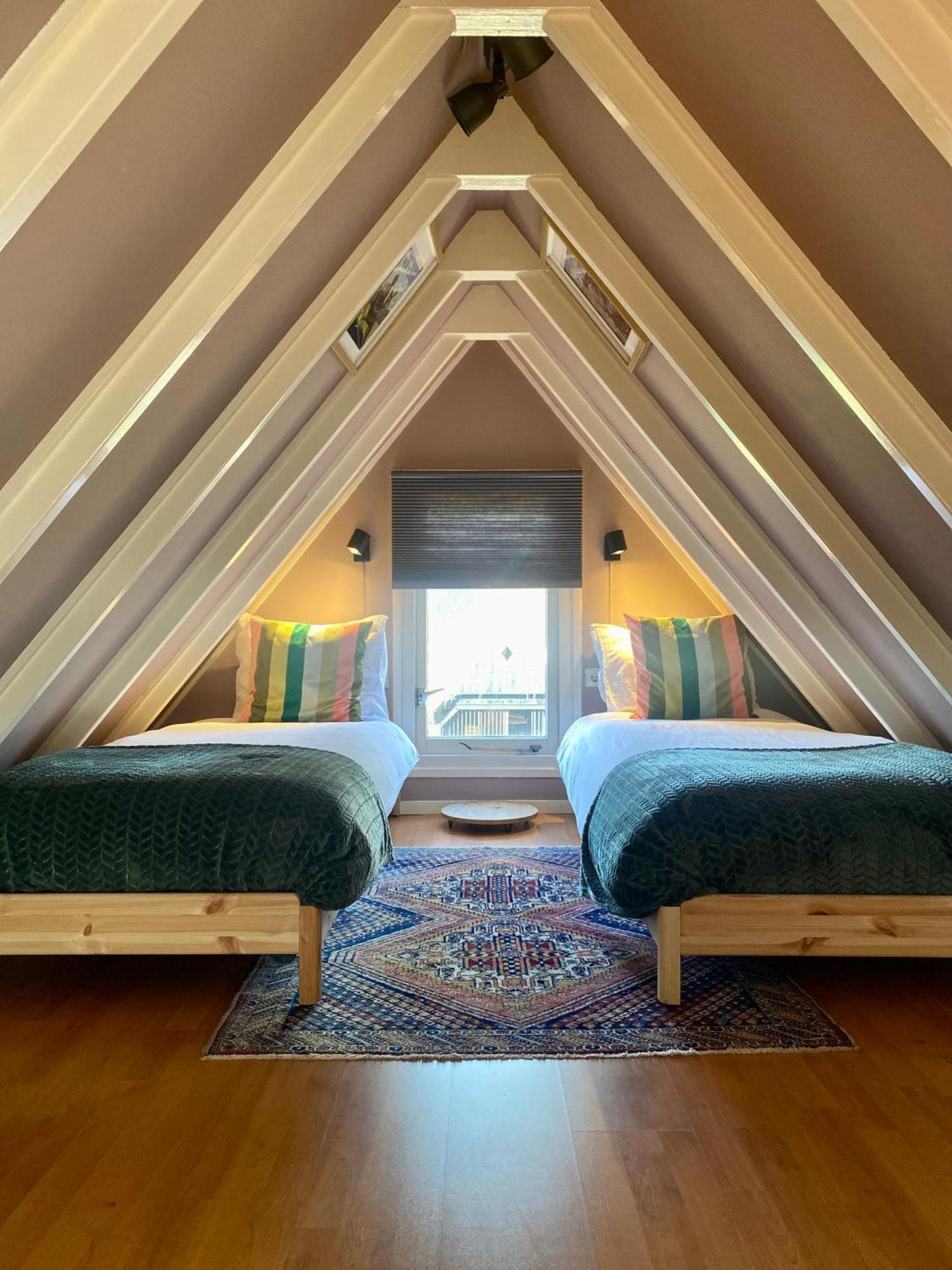 Loosan Lodges Gastenhuis Reutum Kültér fotó